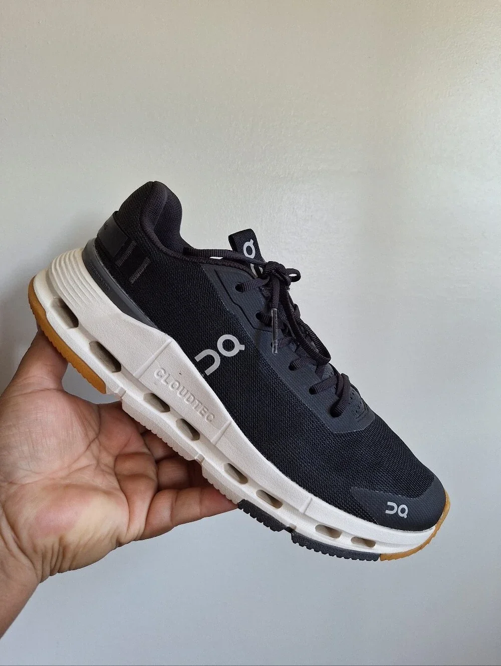 On Cloudnova Form 2 Women's Black/ Ivory Size 6.5